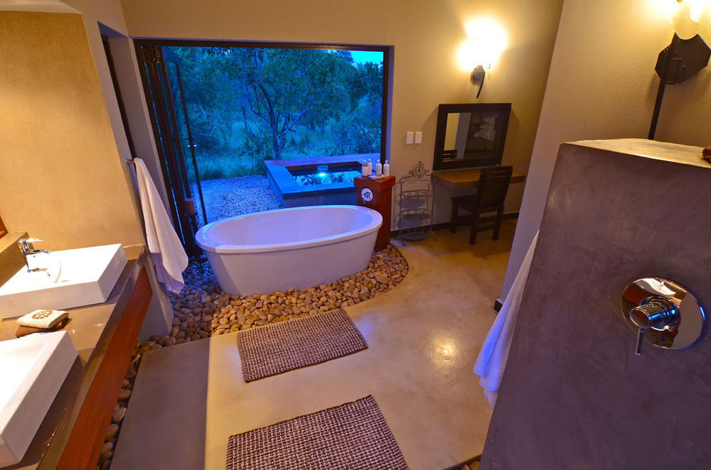 Raptor Retreat Game Lodge Hoedspruit Bagian luar foto