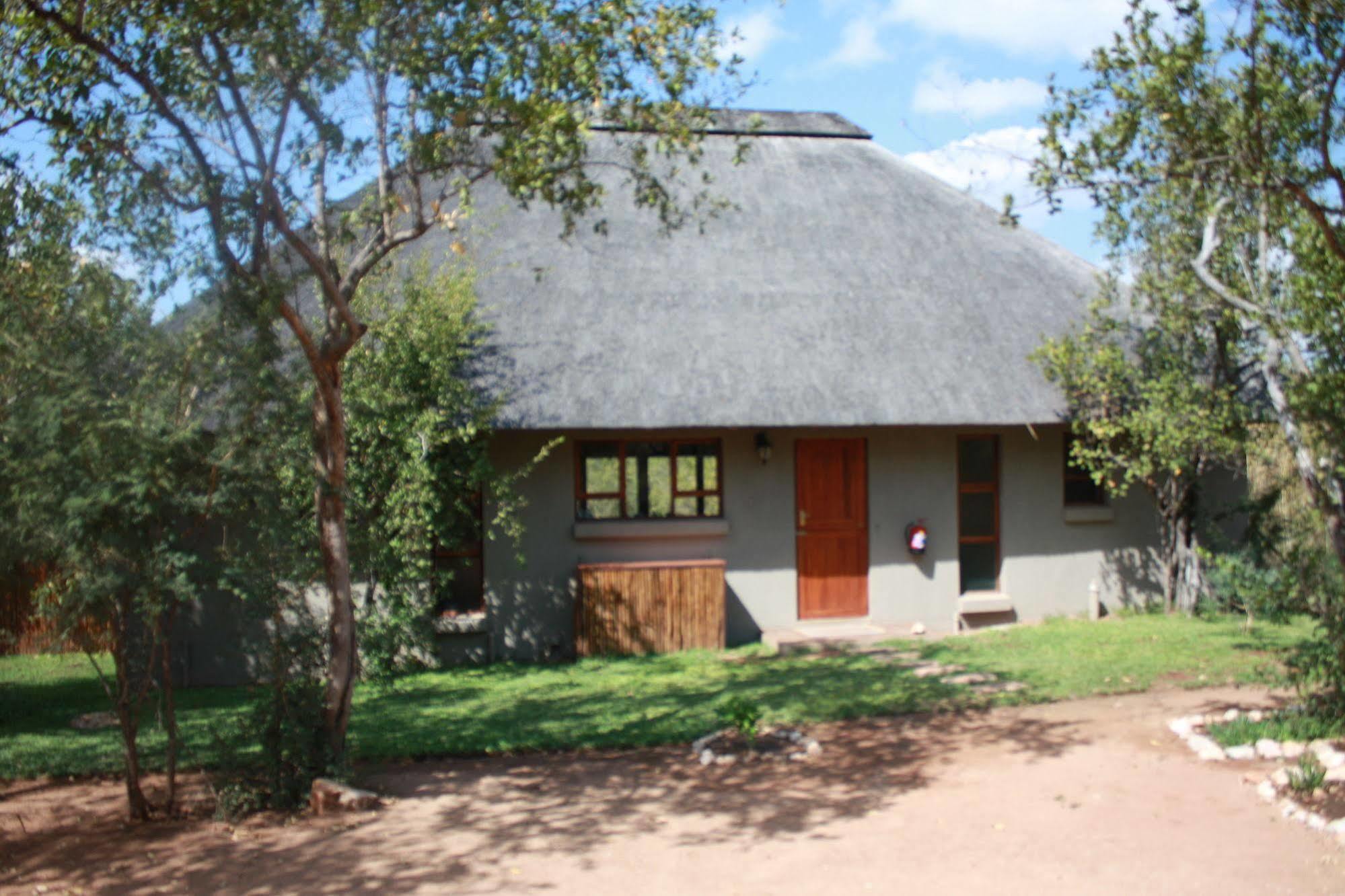 Raptor Retreat Game Lodge Hoedspruit Bagian luar foto